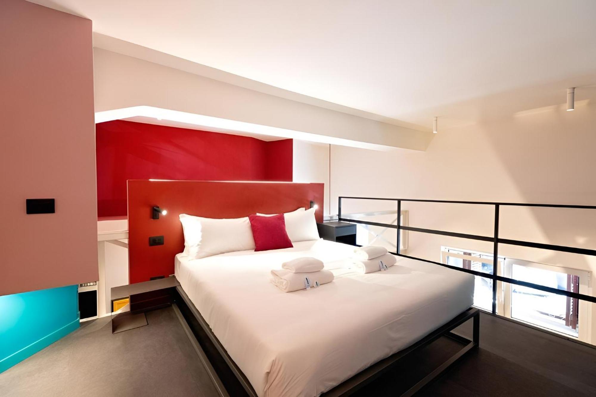 Margot Color Apartment - Trastevere - Loft Di Lusso روما المظهر الخارجي الصورة