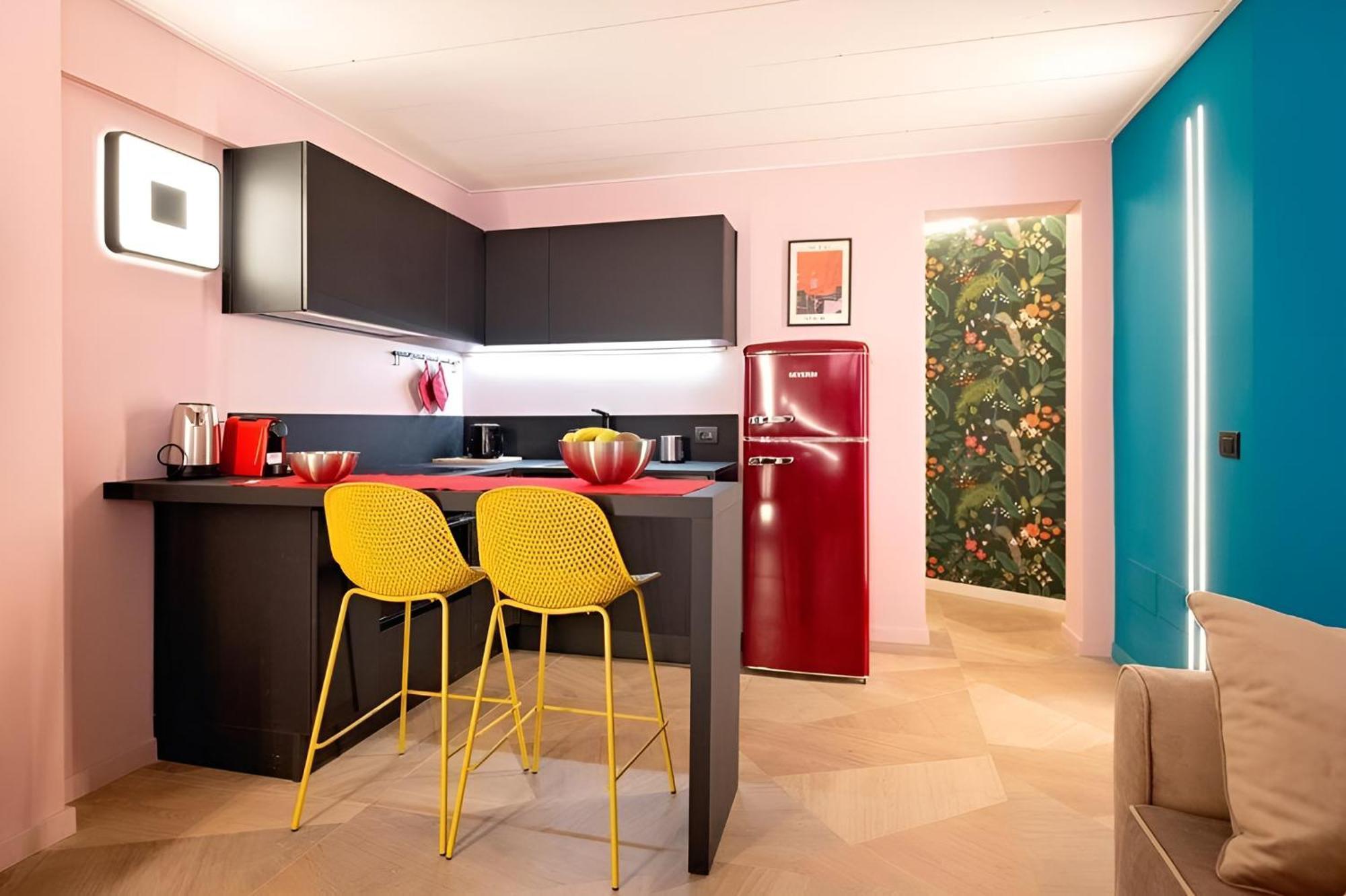 Margot Color Apartment - Trastevere - Loft Di Lusso روما المظهر الخارجي الصورة